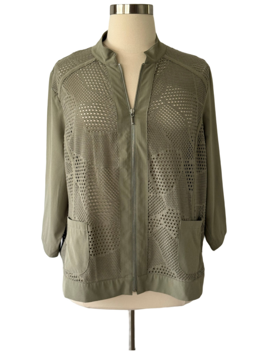 Women's Chico's Zenergy Bomber Jacket Olive Size 18-20 (Chico's 4)